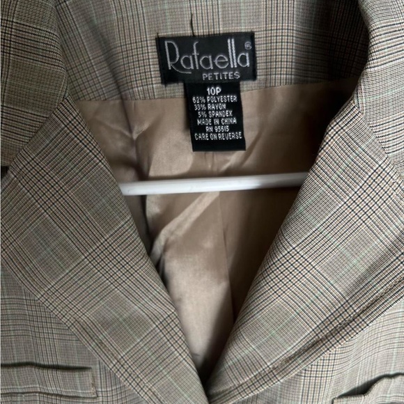 Rafaella Beige Plaid Women's Blazer - Picture 4 of 5